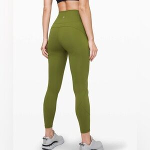 Lululemon Women's In Movement Tight 25" Everlux Green Women’s Size 6 W5BMES